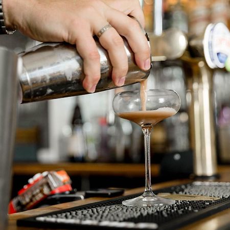 斯威尼大厅酒店 奥斯威斯 外观 照片