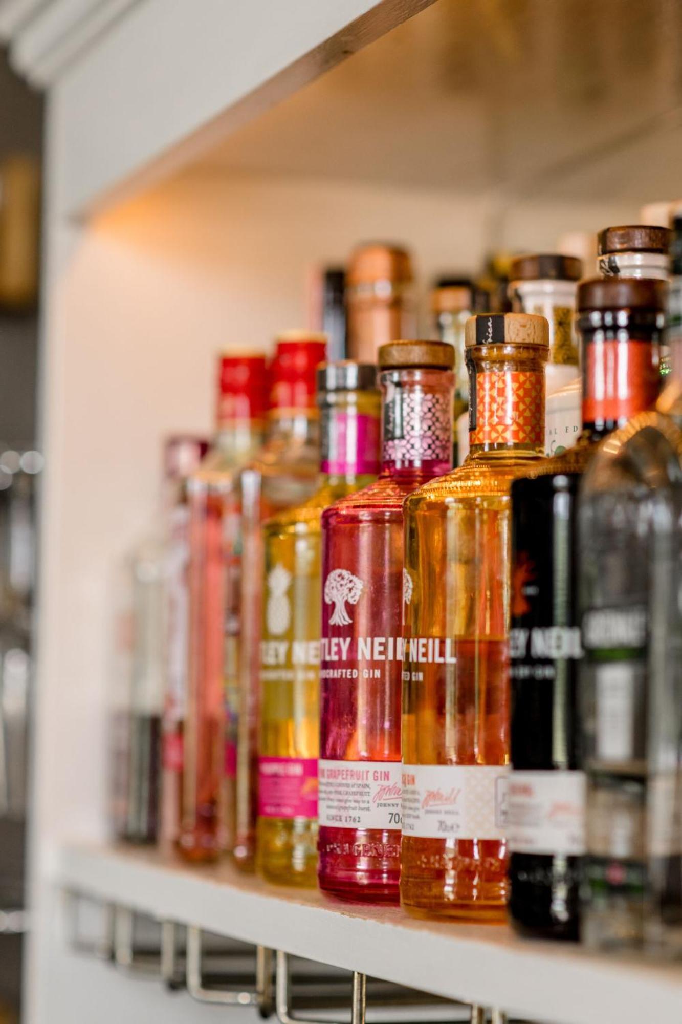 斯威尼大厅酒店 奥斯威斯 外观 照片
